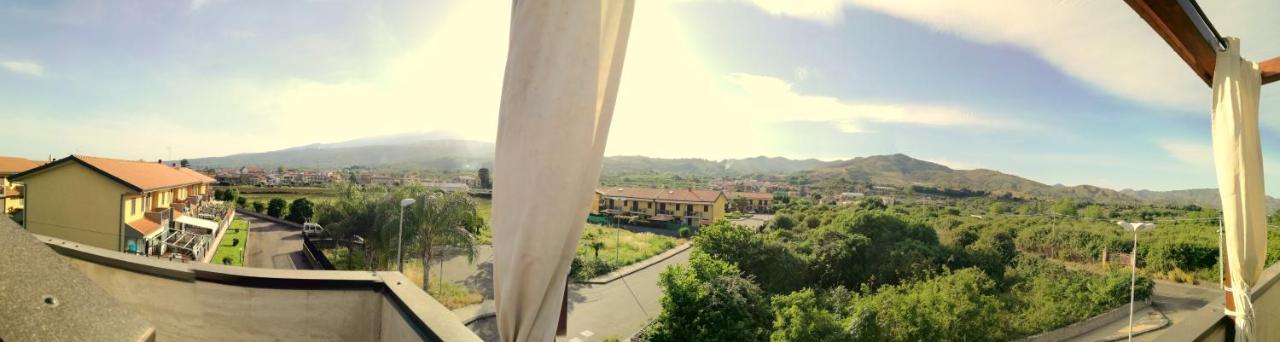Casa Jolie Apartment Fiumefreddo di Sicilia Luaran gambar