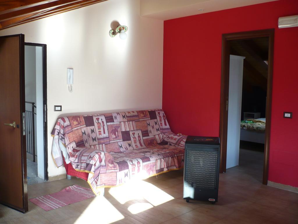 Casa Jolie Apartment Fiumefreddo di Sicilia Bilik gambar
